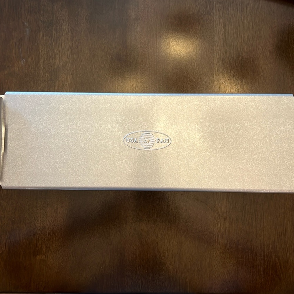 Pullman Loaf Pan with cover